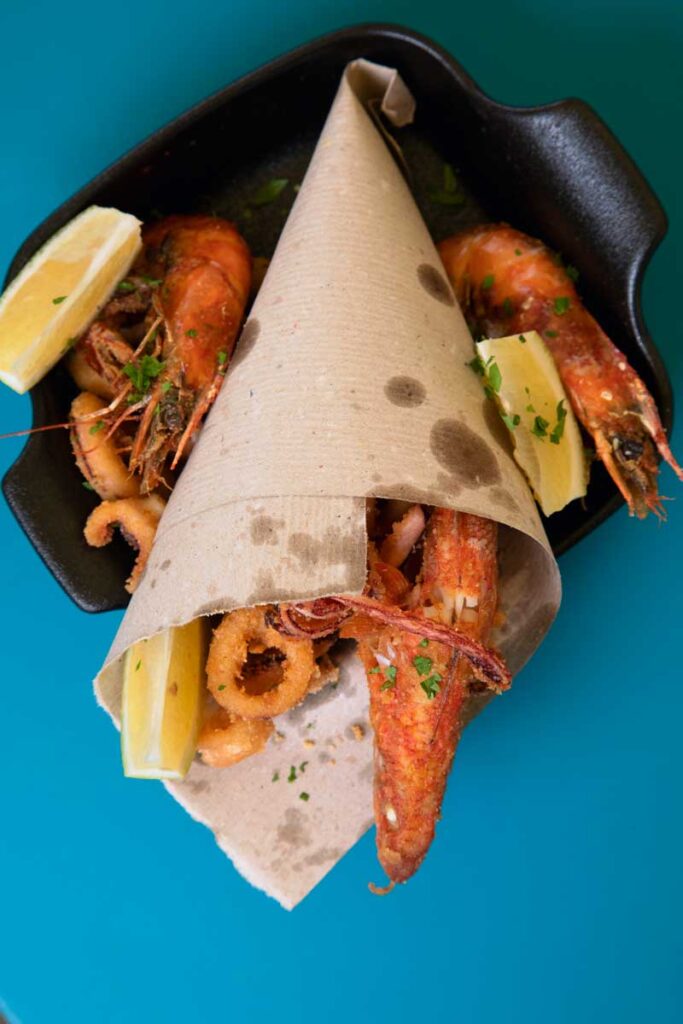 frittura di calamari e gamberi